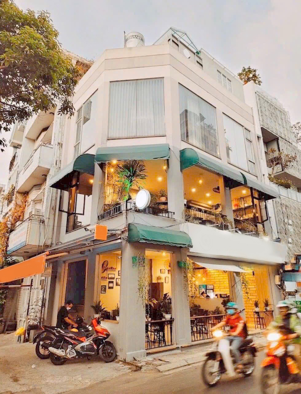 Sang lại  quán cafe NC 2MT (1 MT đường+1 MT hẻm 7m)Đường Nguyễn Trọng Tuyển, p.2, Quận Tân  Bình 